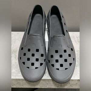 Vans Trek Slip-on Grey Perforated Loafers Water friendly shoes Size 12